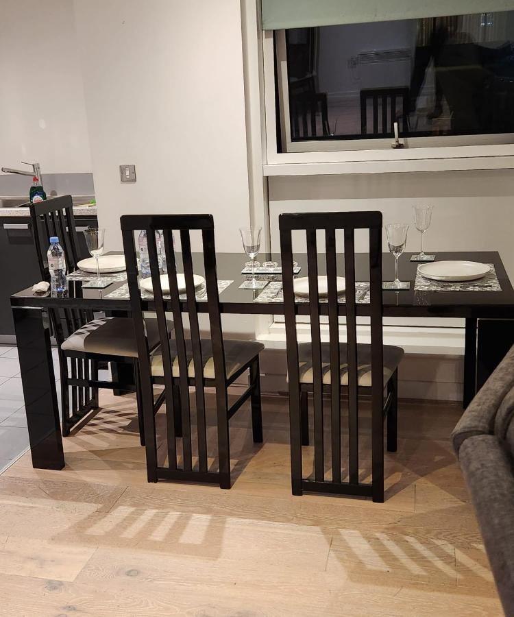 Luxury 2 Bed Apartment Excel London Kültér fotó